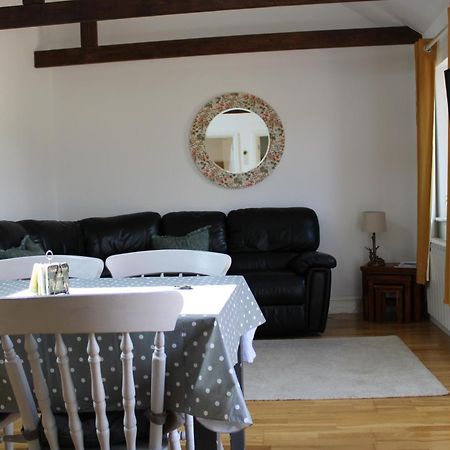 Willow Cottage In Idyllic Location Harrietsham Exterior photo